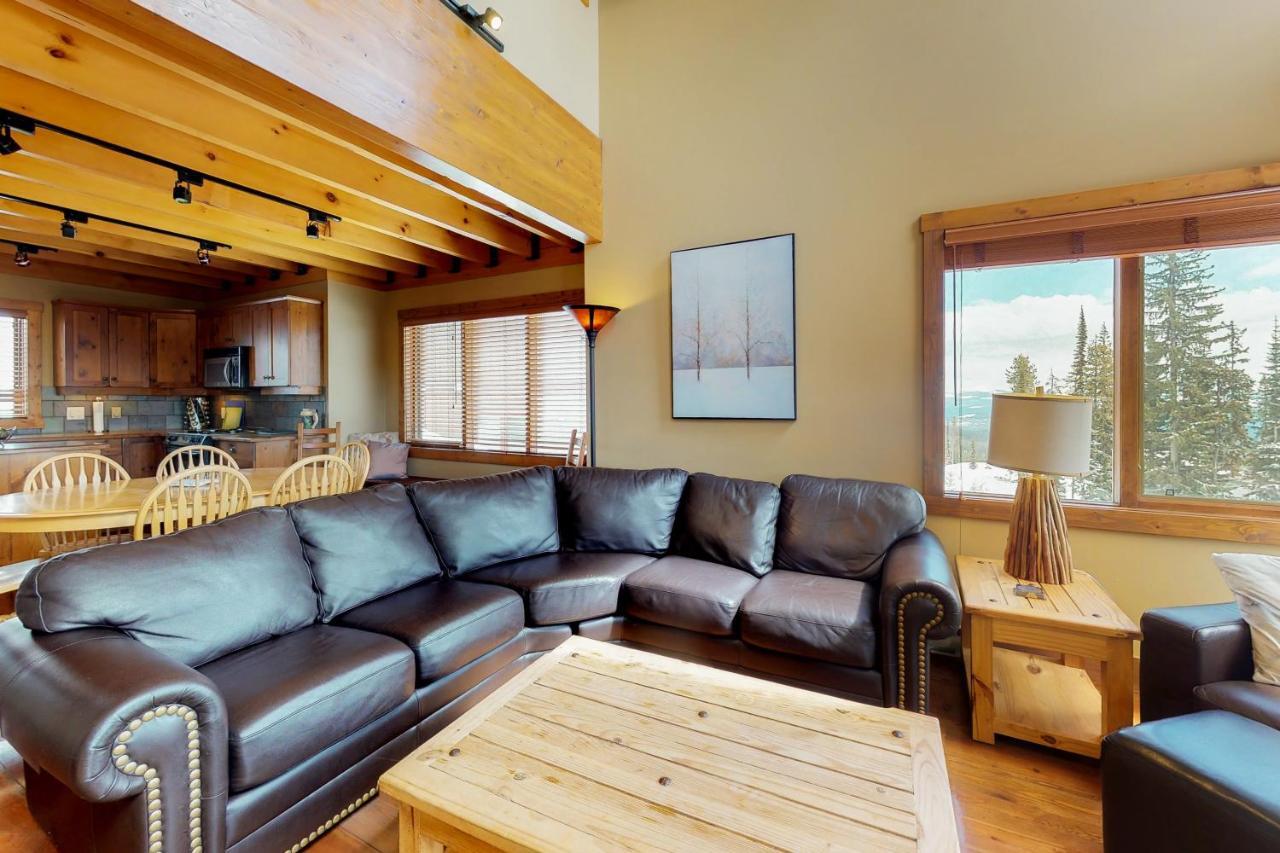 Polar Peak Villa Big White Екстериор снимка