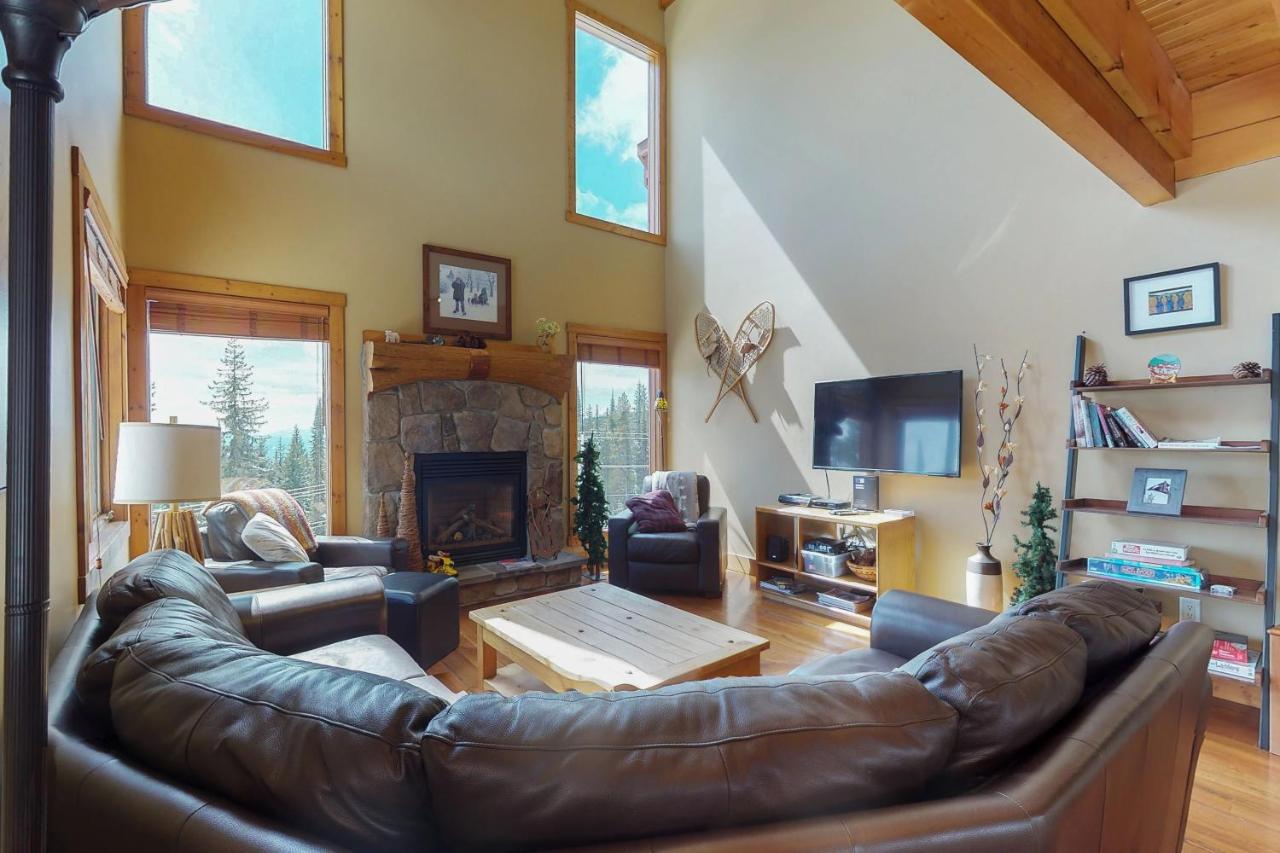 Polar Peak Villa Big White Екстериор снимка