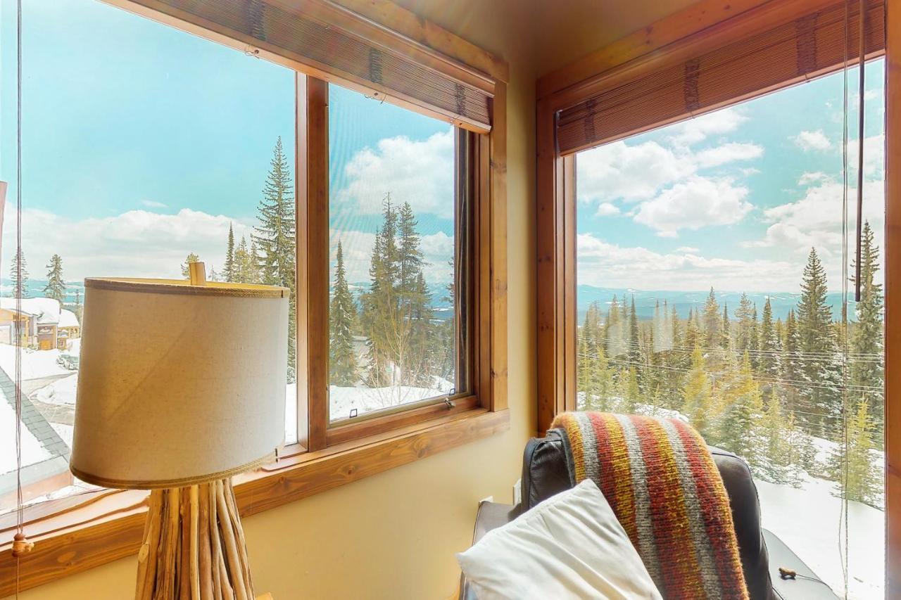 Polar Peak Villa Big White Екстериор снимка